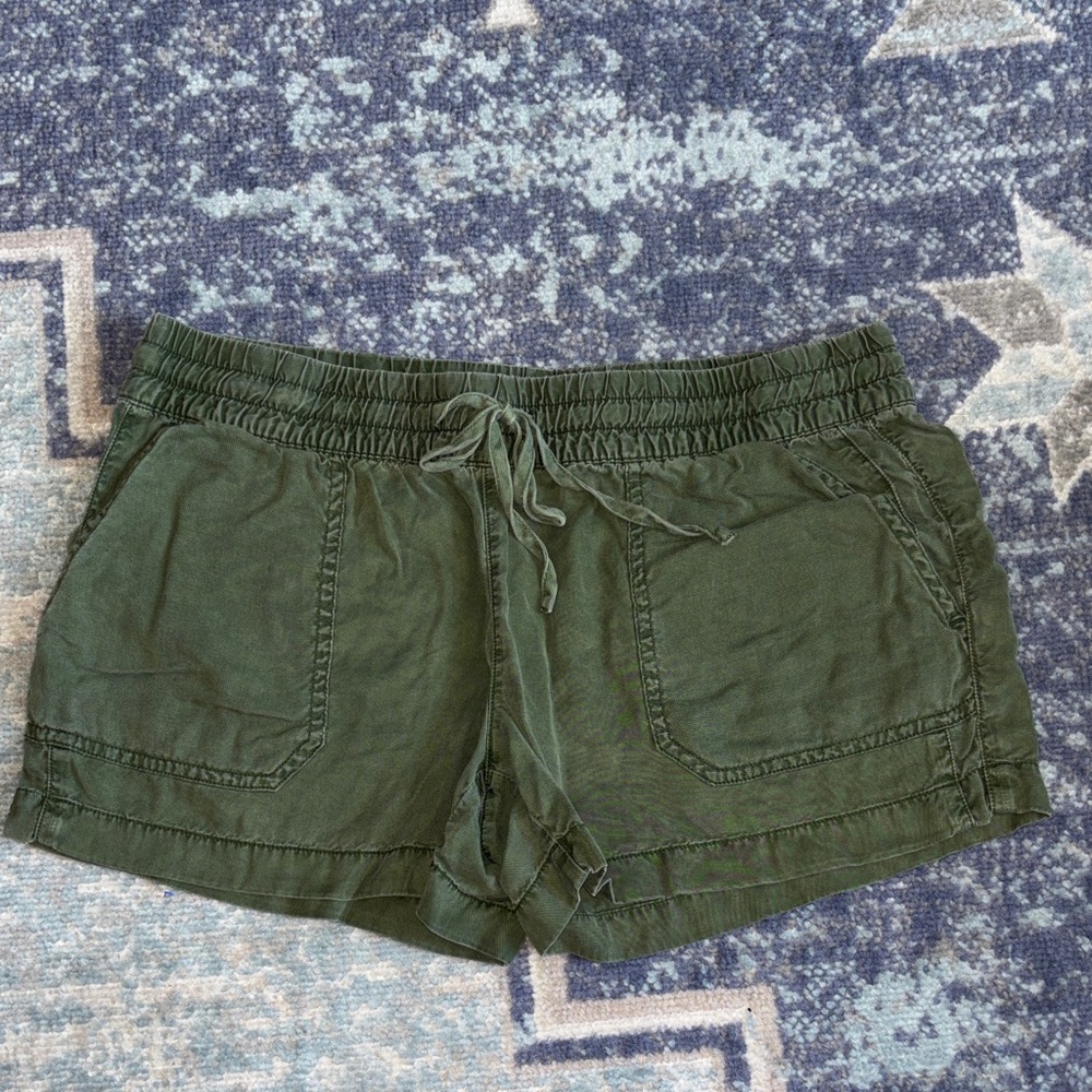 Vineyard Vines Olive Drawstring Pull-On Athletic Shorts